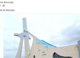 Faux : cette photo ne montre pas la cathédrale de Bamako au Mali